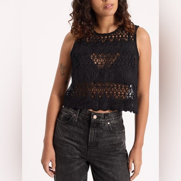 Express Black Lace Open Stitch Cropped Tank NWT - Picture 2 of 5